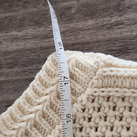 Sturbridge Vest Sz Med? - Picture 9 of 10